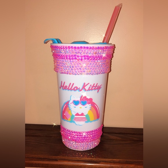 💗HUGE 32oz MEGA BLING RHINESTONE BEDAZZLED HELLO KITTY CUSTOM TUMBLER VENTI CUP - Picture 3 of 9